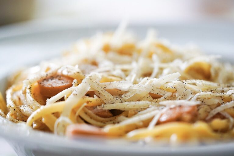 pasta, parmesan, linguine